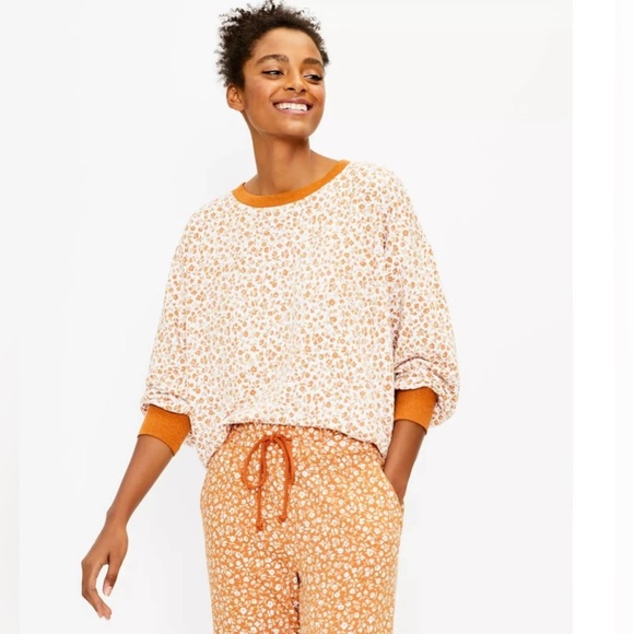 Lou & Grey Brown & Cream Floral Terry Oversized Super Soft Sweatshirt - Picture 1 of 7